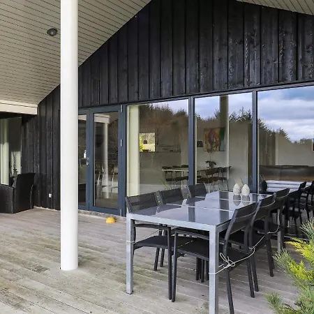 Cozy Dog-friendly Near Coast-by Traum *
