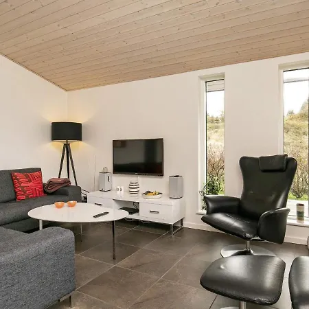 Cozy Dog-friendly Near Coast-by Traum *