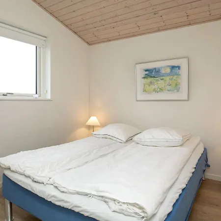 Cozy Dog-friendly Near Coast-by Traum Holiday home *